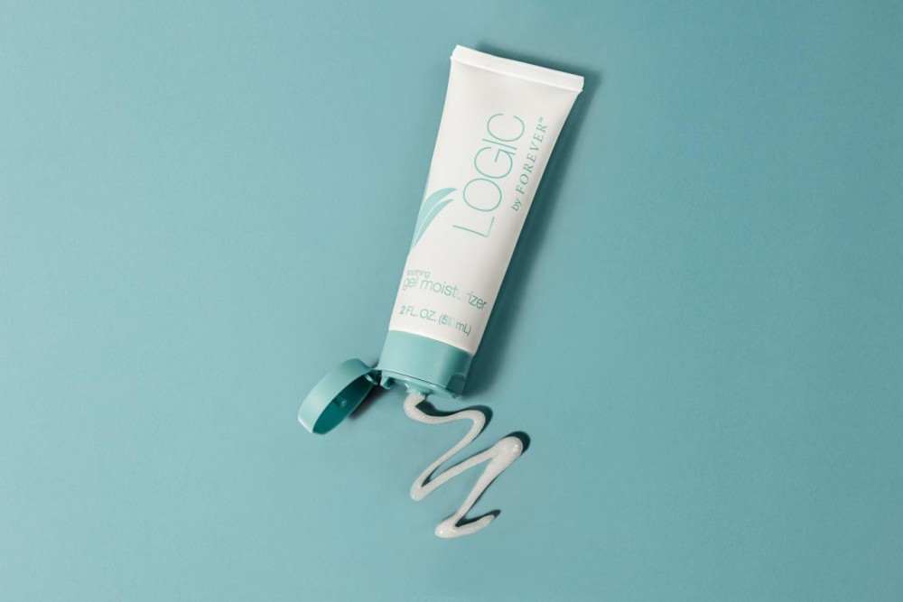 Logic by Forever™ Soothing Gel Moisturizer