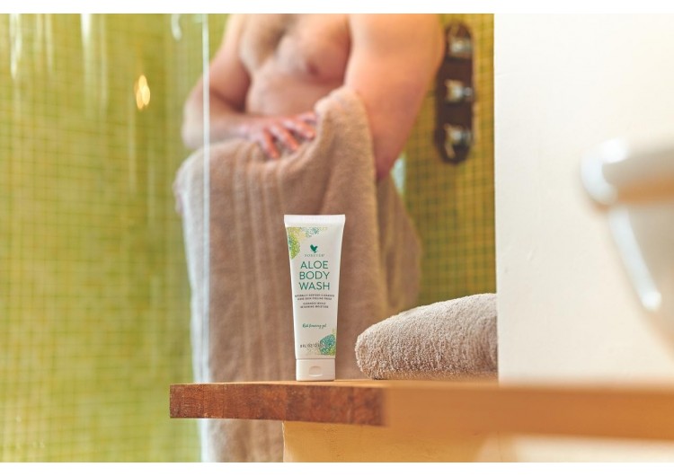 EN AVANT ALOE ! TRANSFORME TA DOUCHE QUOTIDIENNE EN UNE VERITABLE EXPERIENCE !