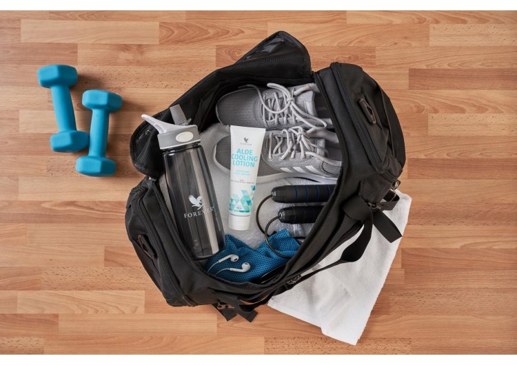 COOL BLEIBEN WAR NOCH NIE SO LEICHT : ENTSPANNE JETZT MAXIMAL MIT DER ALOE COOLING LOTION