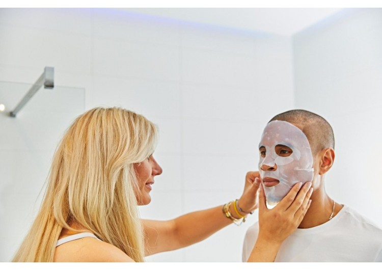 LA MIGLIORE MASCHERA IN TESSUTO PER UNA PELLE SPLENDIDA : UN VERO BEAUTY TREND !